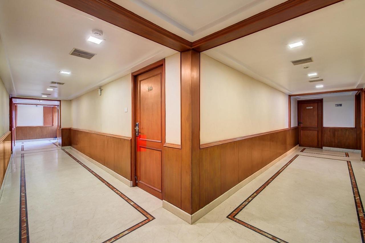 Metro Grand Hotel Ченнаи Экстерьер фото
