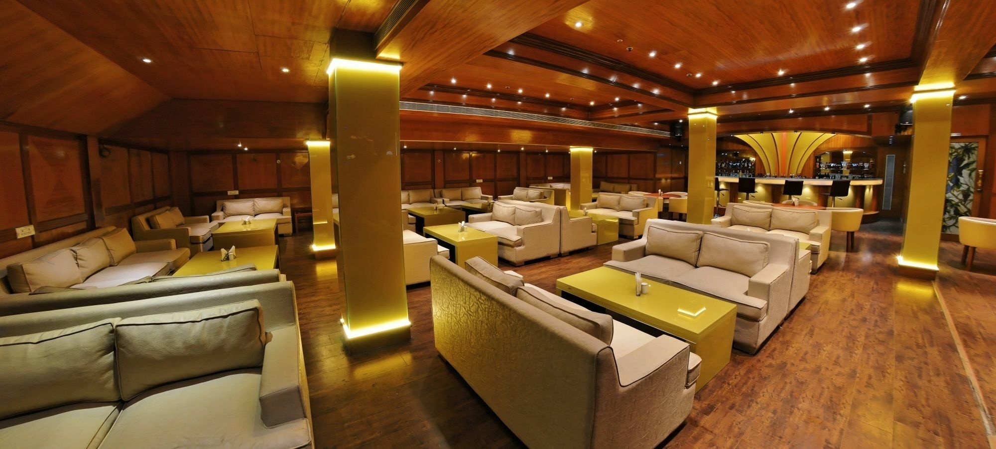 Metro Grand Hotel Ченнаи Экстерьер фото