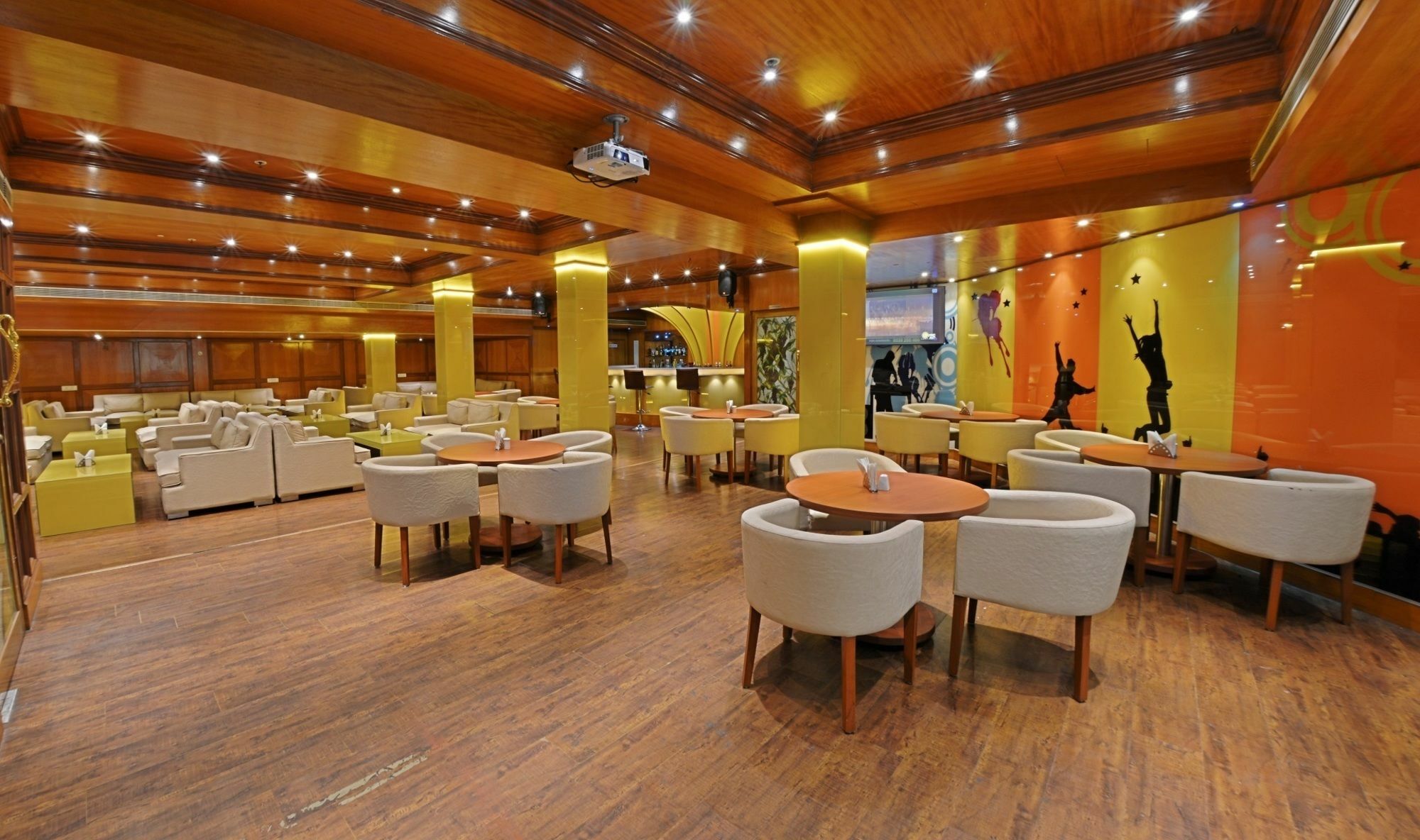 Metro Grand Hotel Ченнаи Экстерьер фото